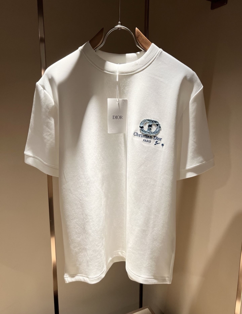 chr1st1an D10r t-shirts